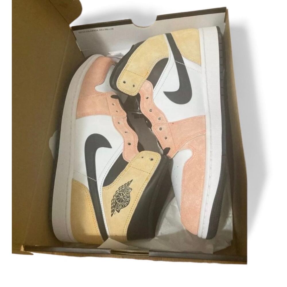 Air Jordan 1 Mid SE Men’s Size 13 – Orange/Black/White Suede Colorway